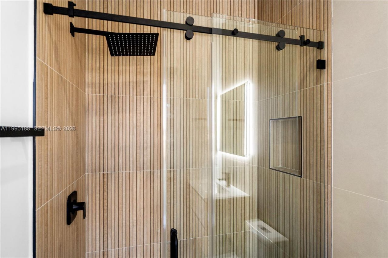 3539 NW 41st Place, Cape Coral, FL 33993 Photo