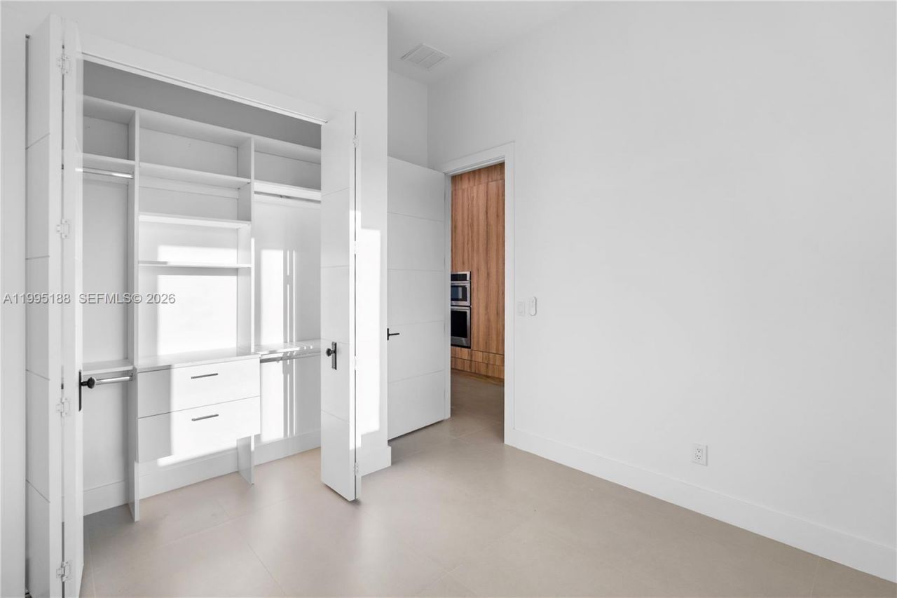 3539 NW 41st Place, Cape Coral, FL 33993 Photo