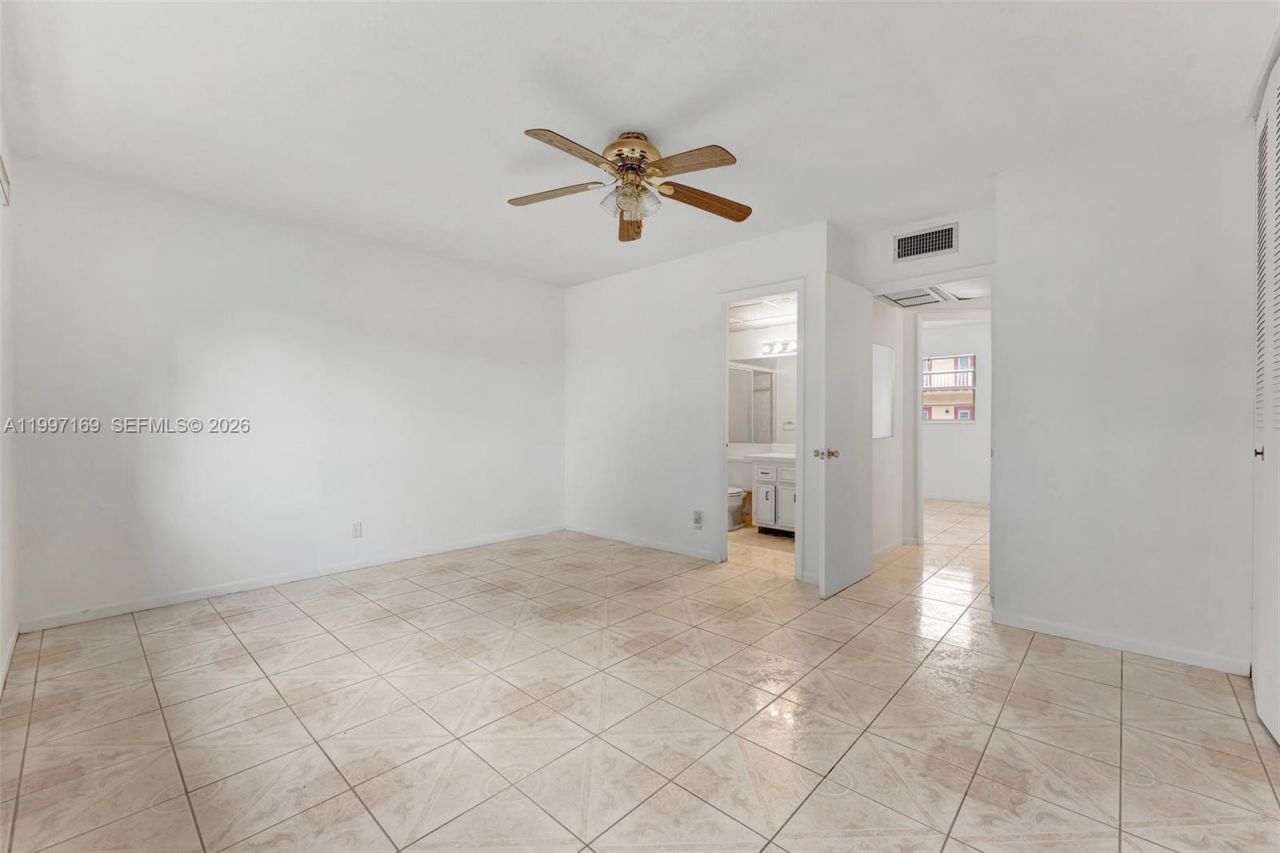 4341 NW 16th St , Unit 203, Lauderhill, FL 33313 Photo