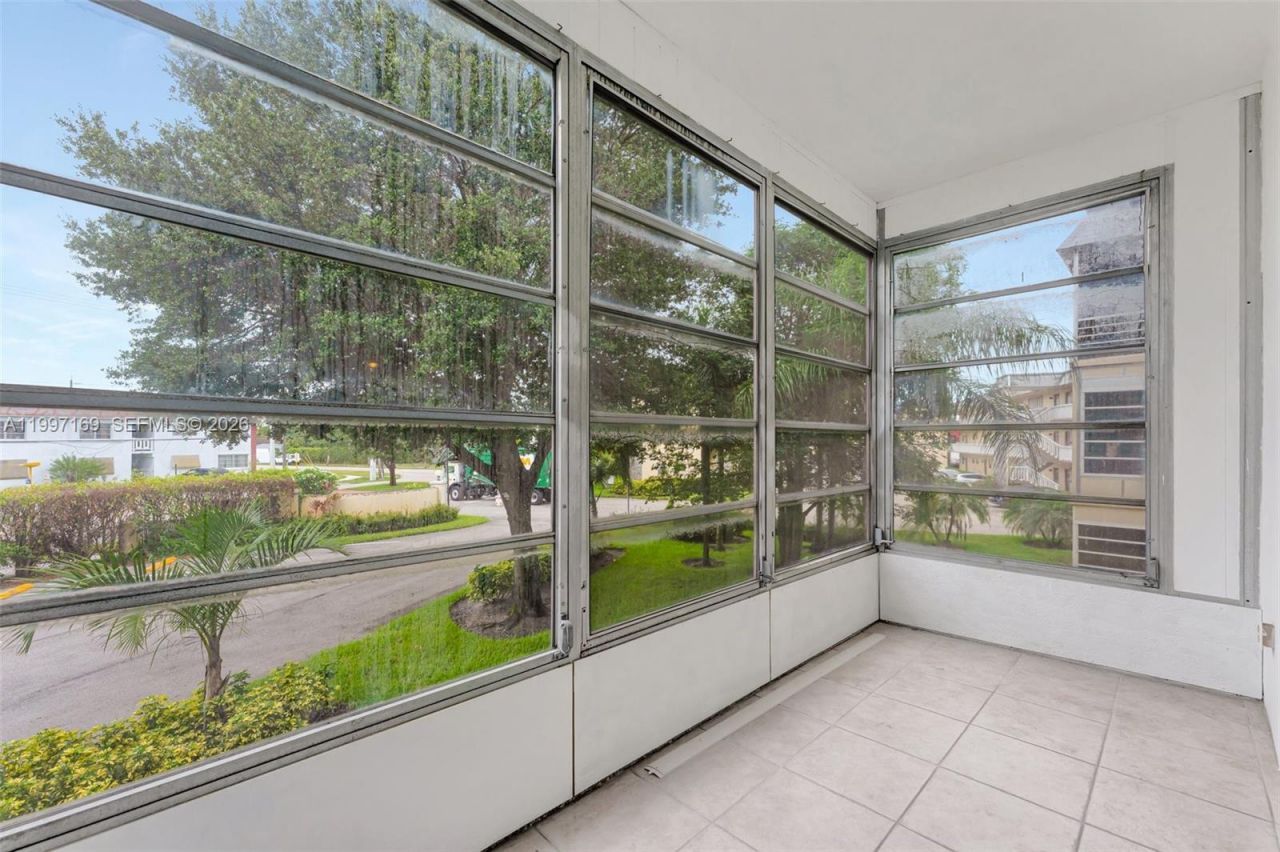 4341 NW 16th St , Unit 203, Lauderhill, FL 33313 Photo