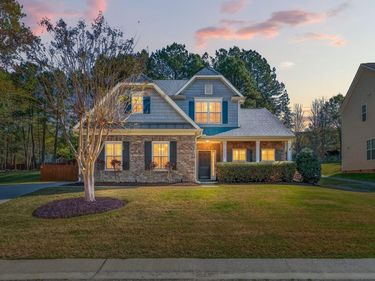 5325 Sapphire Springs Drive, Knightdale, NC 27545