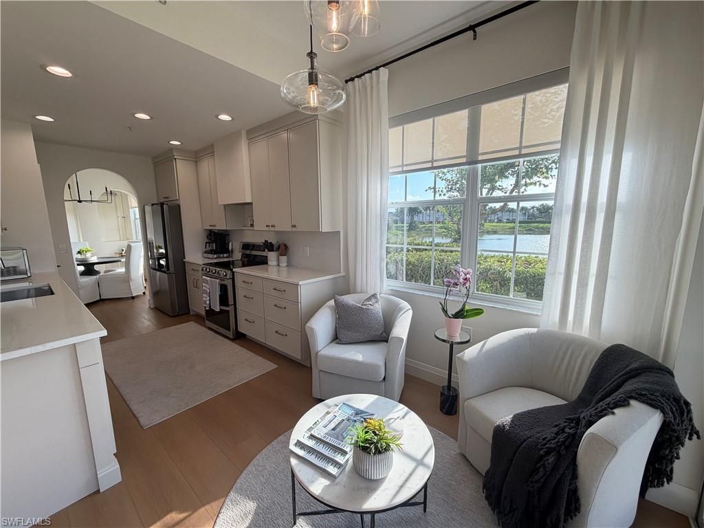 3062 Driftwood Way, Unit 4301, Naples, FL 34109 Photo