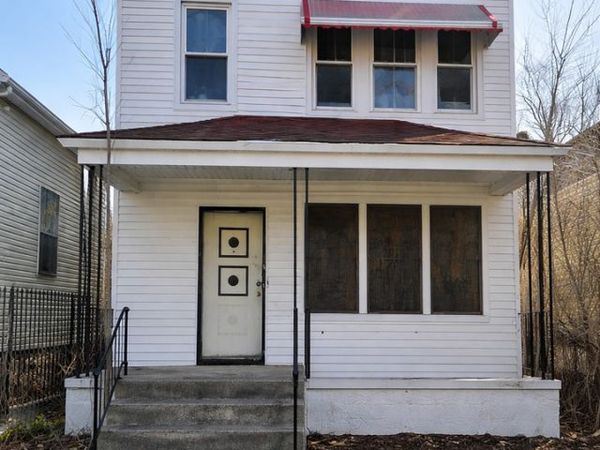 11705 S Lafayette Avenue, Chicago, IL 60628