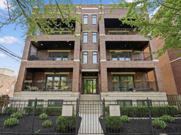 843 W Fletcher Street, Unit 3W, Chicago, IL 60657