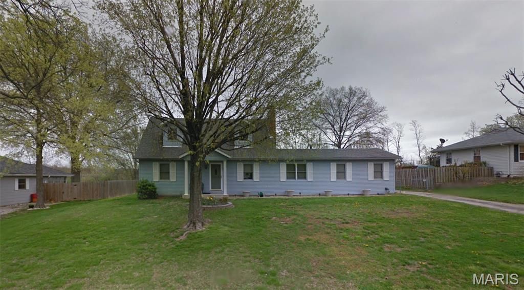 6056 Oakville Terrace , Saint Louis, MO 63129 Main Photo