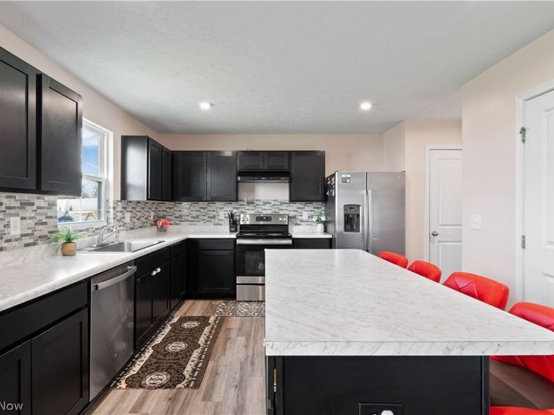 3264 Sunny Brook Drive , Akron, OH 44312 Photo 9