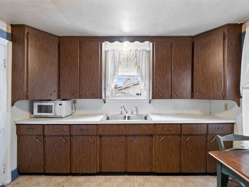 817 7th Street SW, Massillon, OH 44647 Photo 16