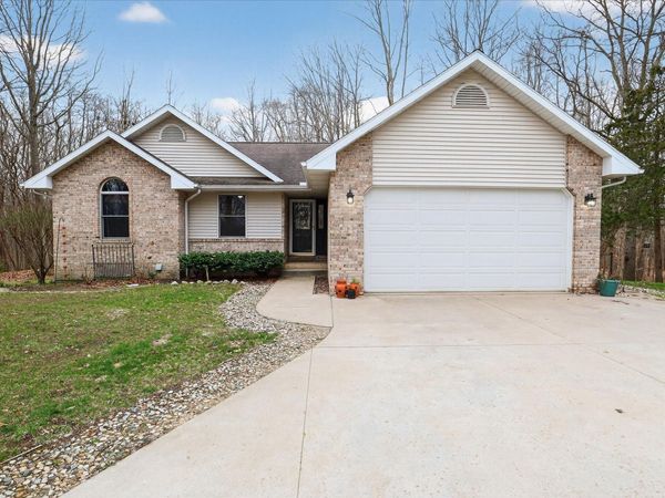 3652 Sawyer Road, Sawyer, MI 49125