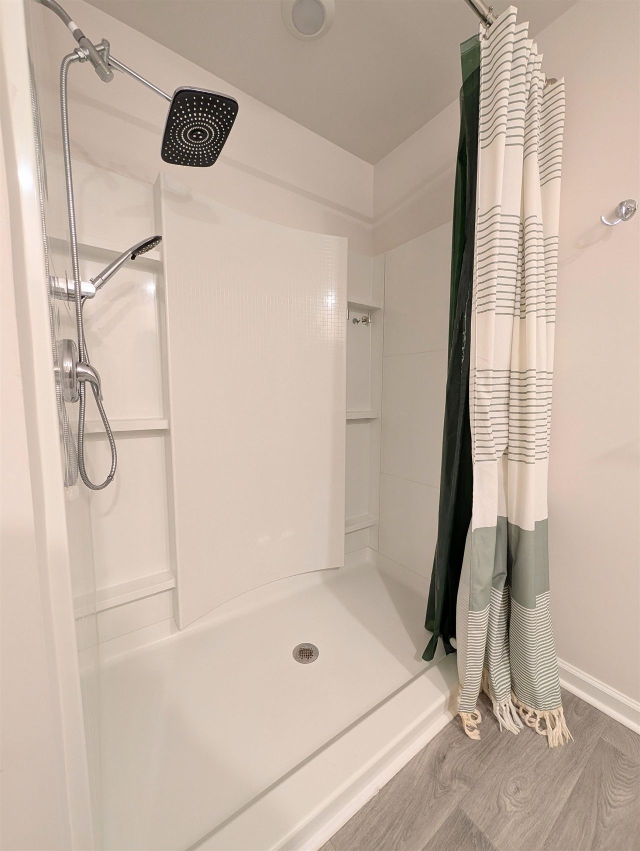 851 Woodland Farms Circle  Photo 25