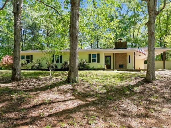 13941 Smokey Hollow Road, Northport, AL 35475