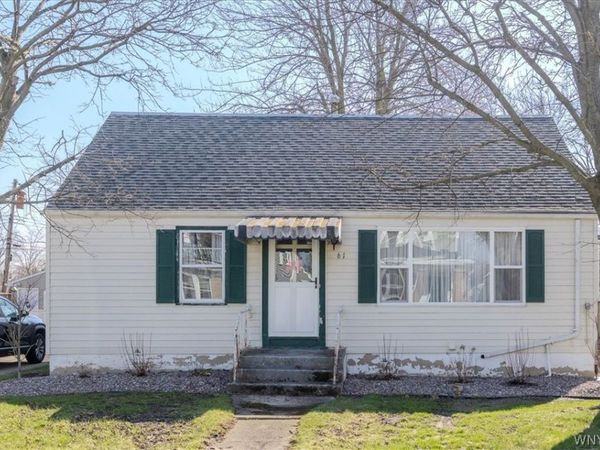 61 Henley Road, Buffalo, NY 14216
