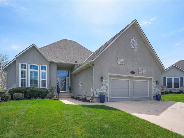 21911 W 120th Street, Olathe, KS 66061