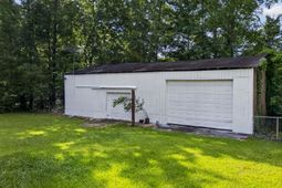221 Forest Circle photo 4