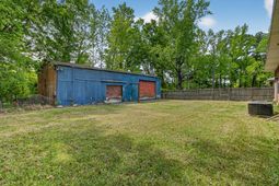 221 Forest Circle photo 4