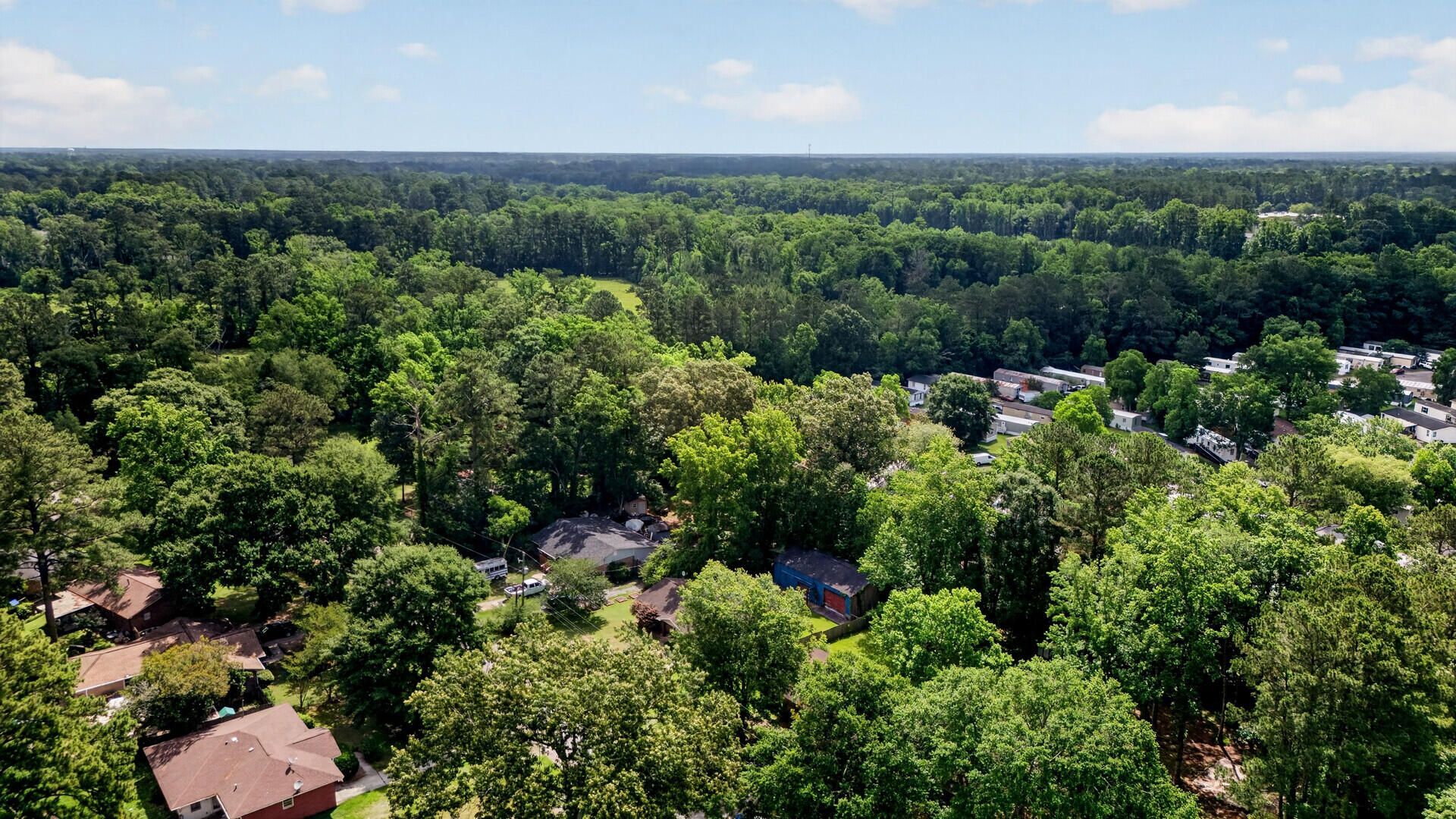 221 Forest Circle Photo 37