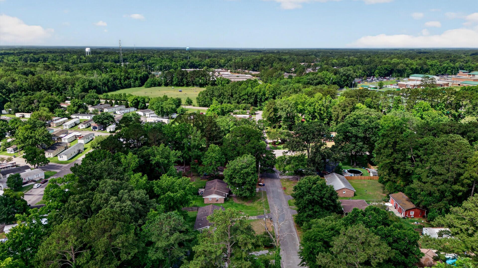 221 Forest Circle Photo 42