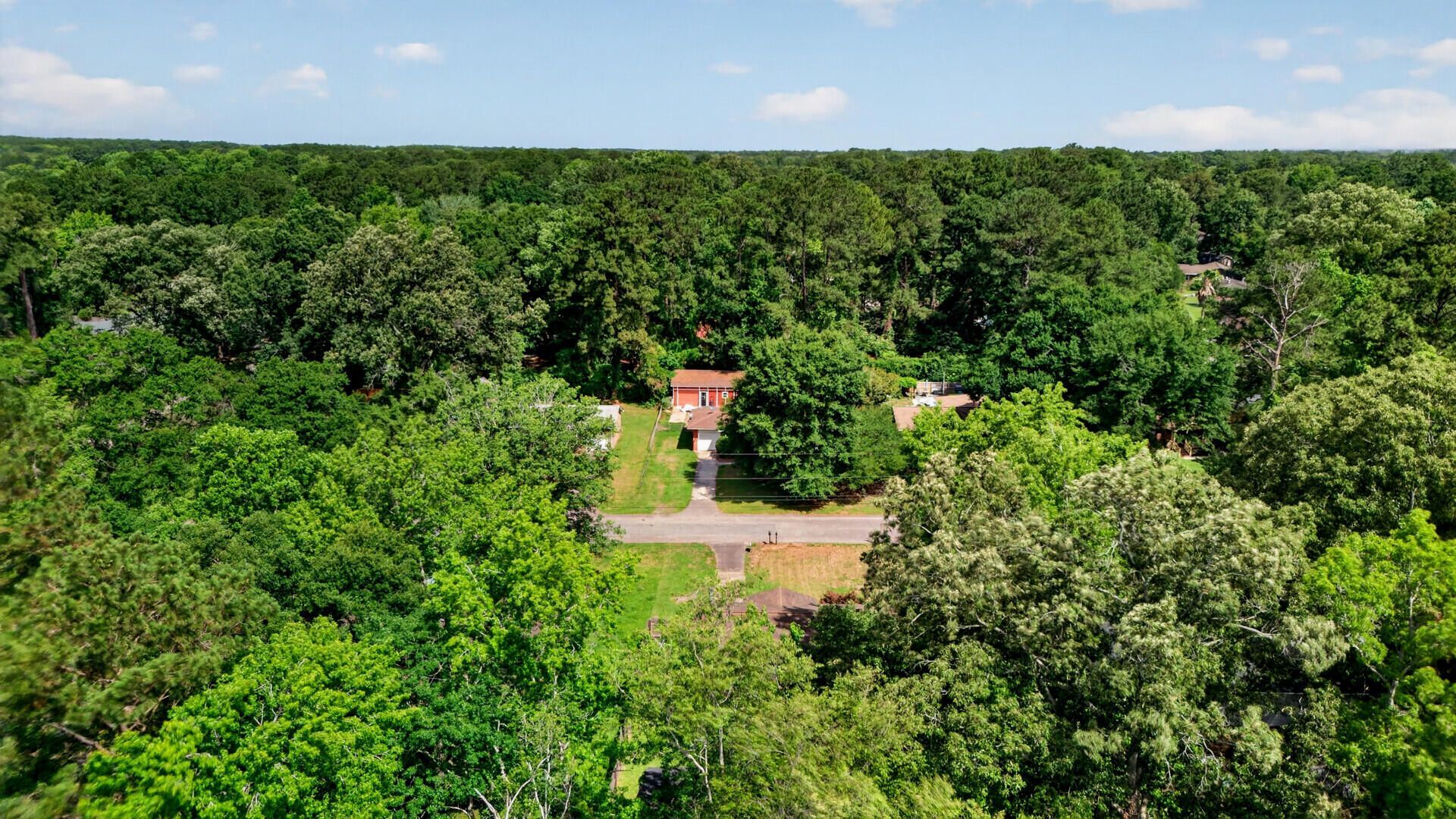 221 Forest Circle Photo 46