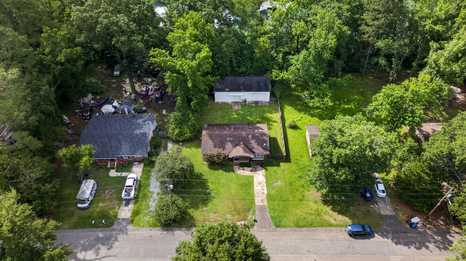 221 Forest Circle Photo 50