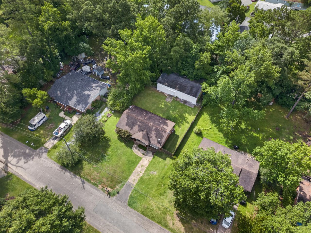 221 Forest Circle Photo 54