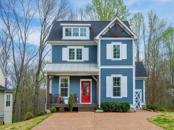 534 Evans Dr , Tullahoma, TN 37388