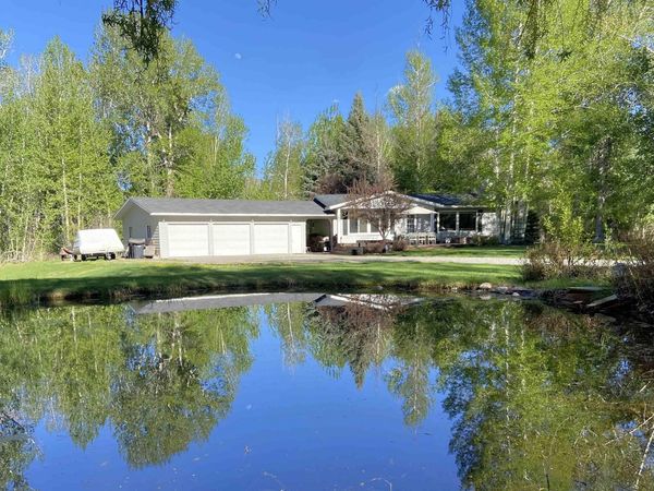 100 & 200 Trout Lane, Bellevue, ID 83313