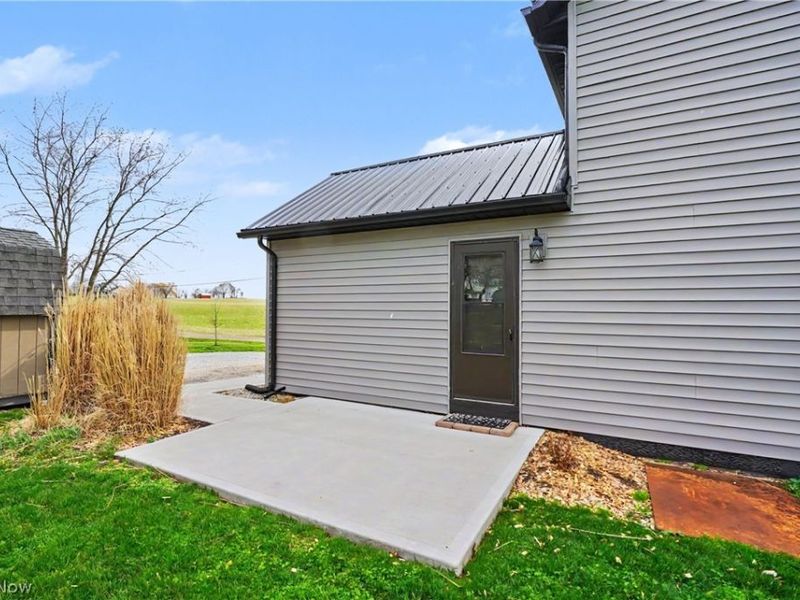 1101 Princehorn Avenue NW, North Lawrence, OH 44669 Photo 17