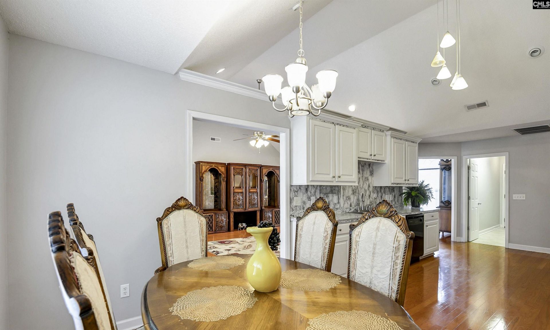 81 Belmont Drive  Photo 18