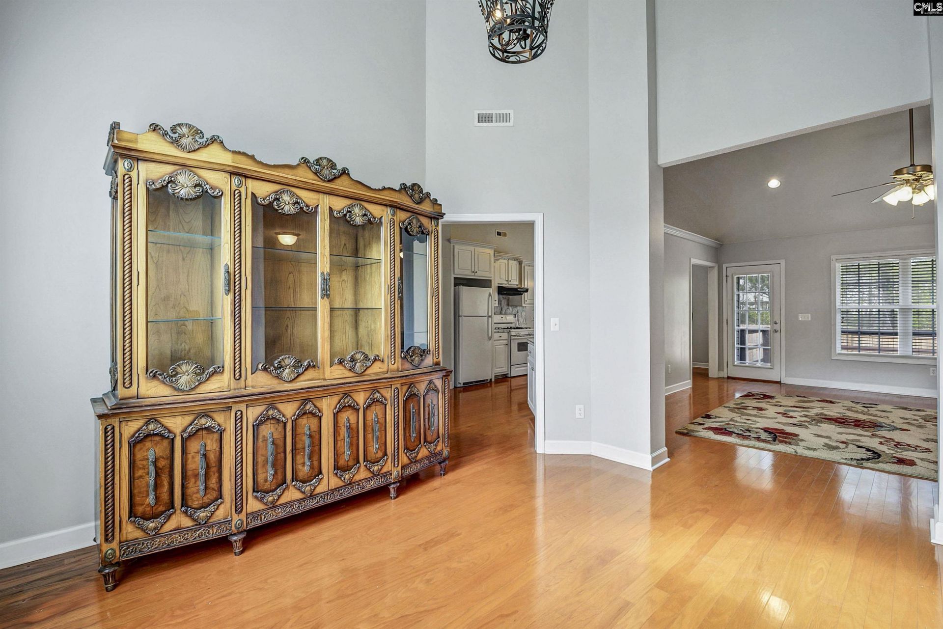 81 Belmont Drive  Photo 7