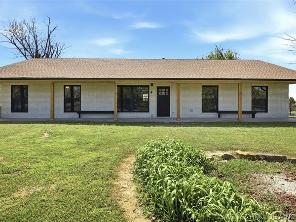 22112 W Coyote Trail, Unit S, Sand Springs, OK 74063