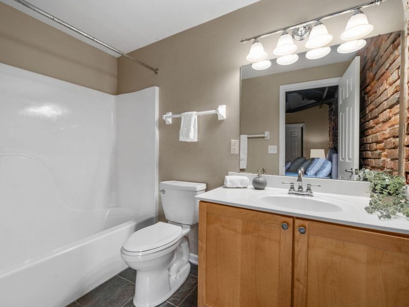 544 S Front Street, Unit 312, Columbus, OH 43215 Photo 39