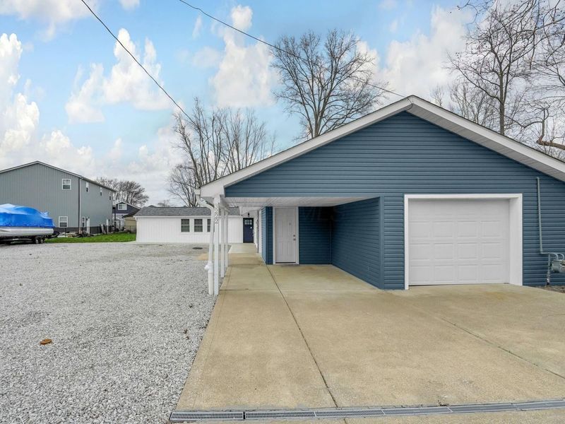 3222 Cottonwood Court NE, Millersport, OH 43046 Photo 2