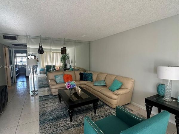 3043 Exeter, Boca Raton, FL 33434