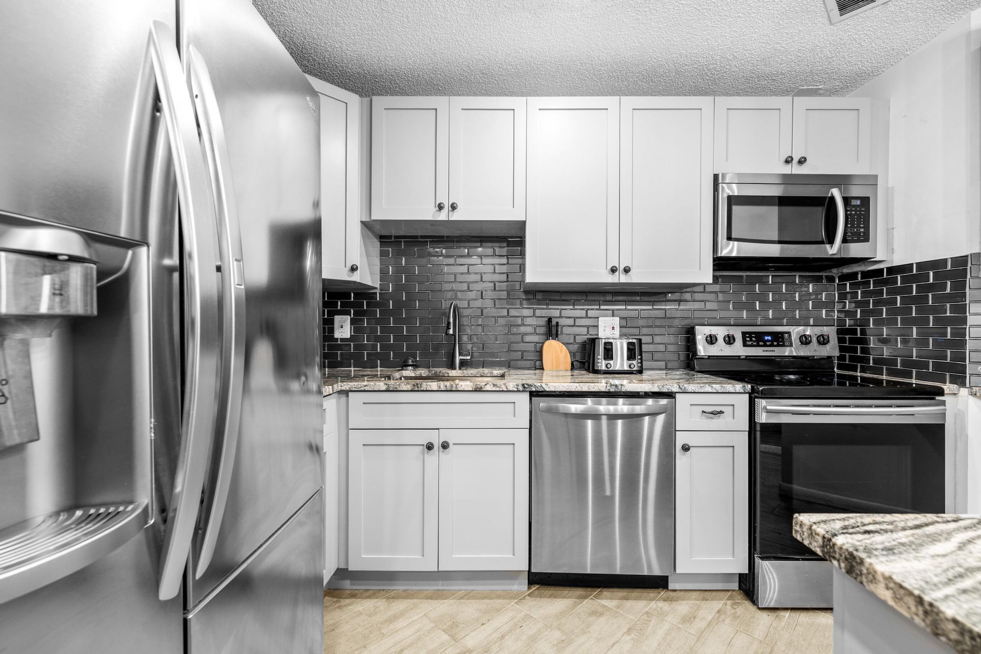 2083 NE Collins Circle, Unit 8-100, Jensen Beach, FL 34957 Photo