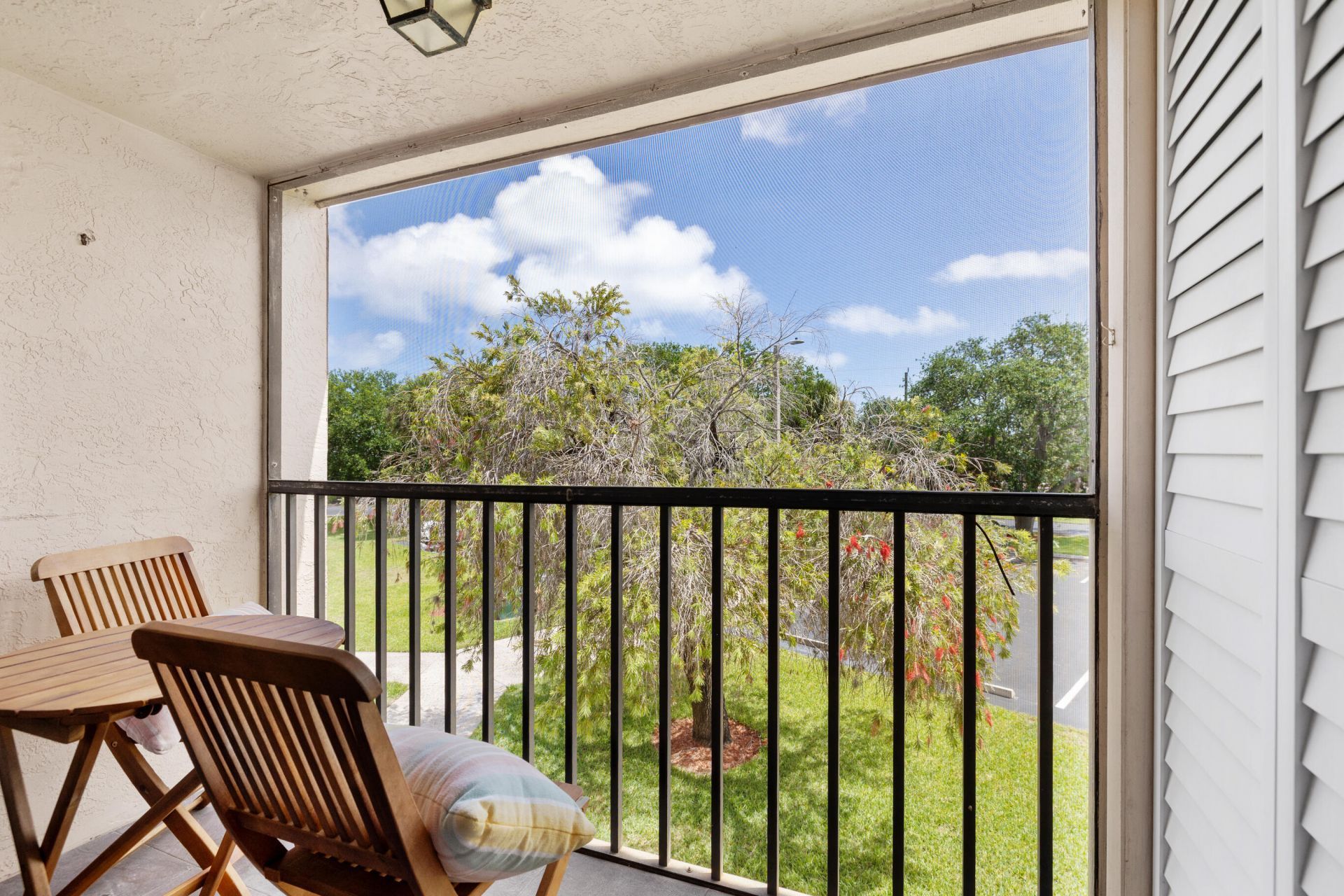 2083 NE Collins Circle, Unit 8-100, Jensen Beach, FL 34957 Photo