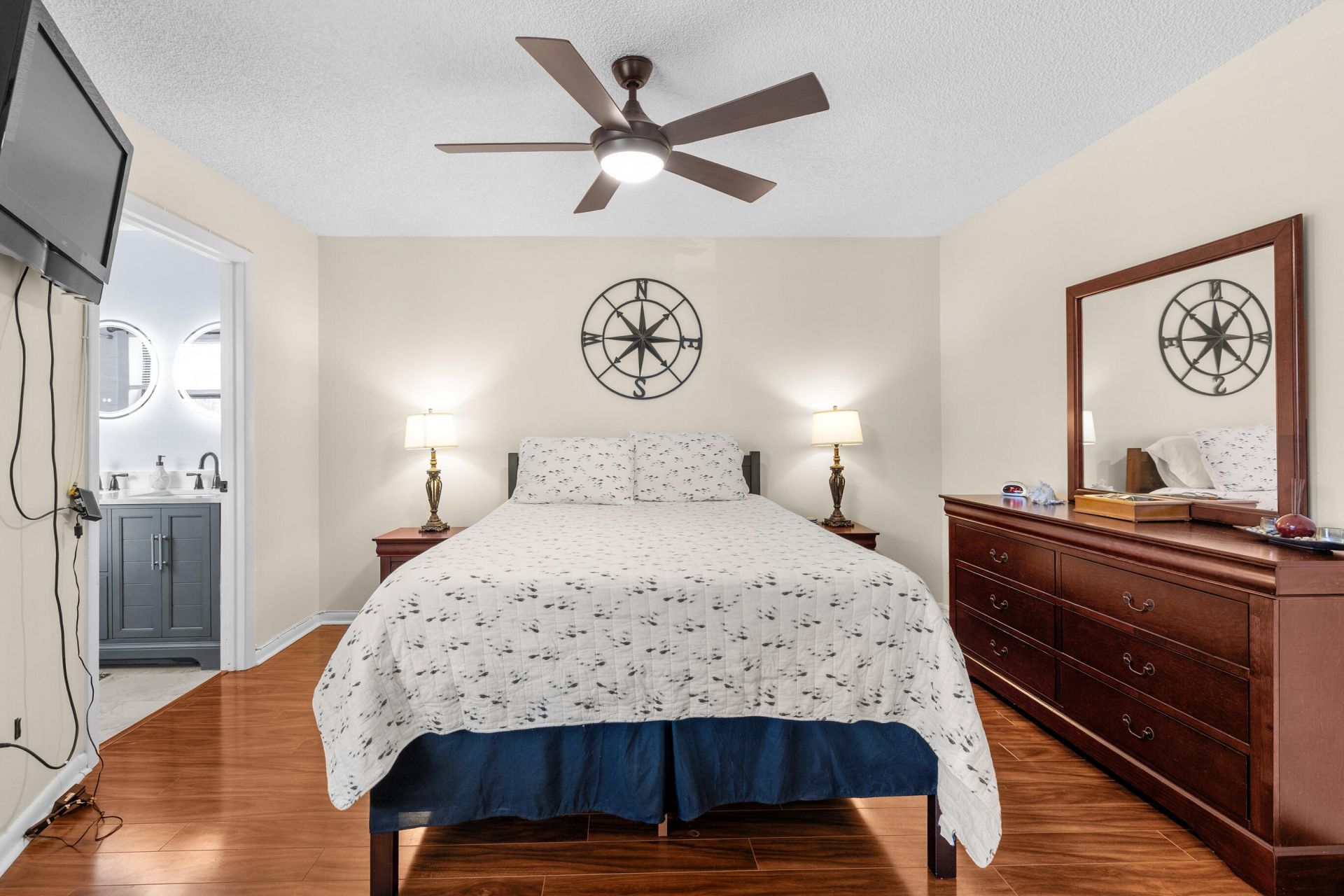 2083 NE Collins Circle, Unit 8-100, Jensen Beach, FL 34957 Photo