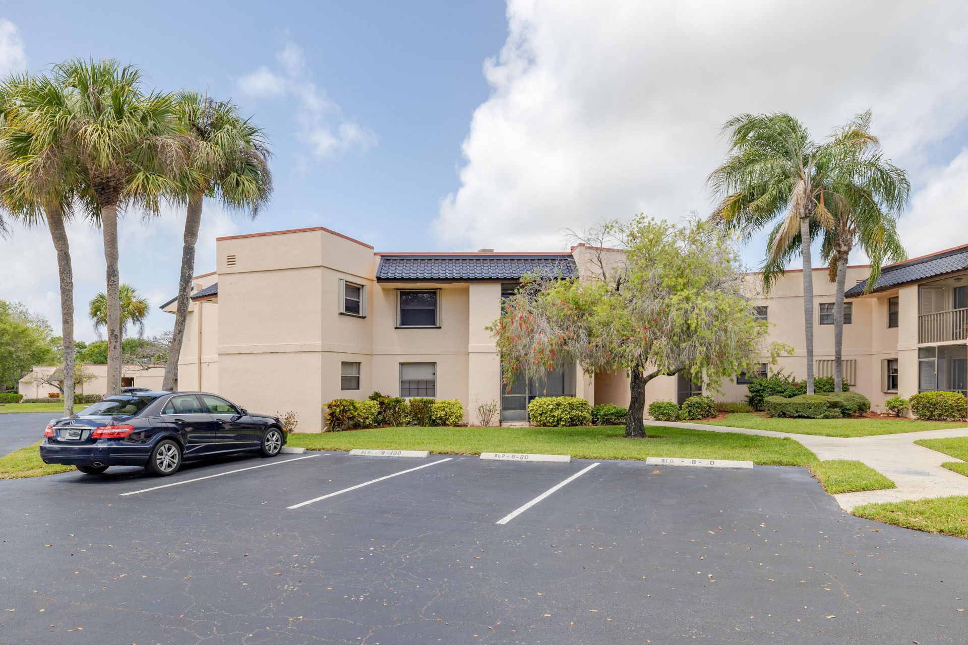 2083 NE Collins Circle, Unit 8-100, Jensen Beach, FL 34957 Photo