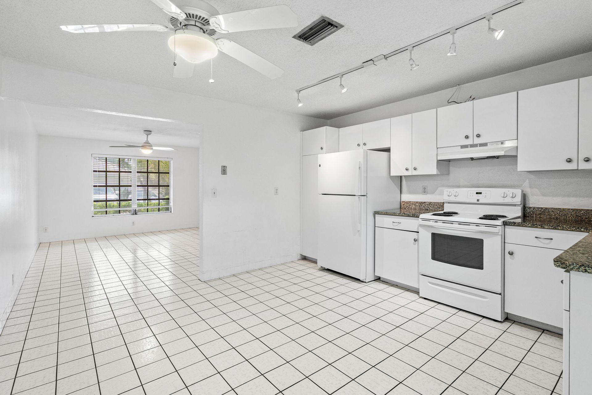 11 Sailfish Lane, Ocean Ridge, FL 33435 Photo