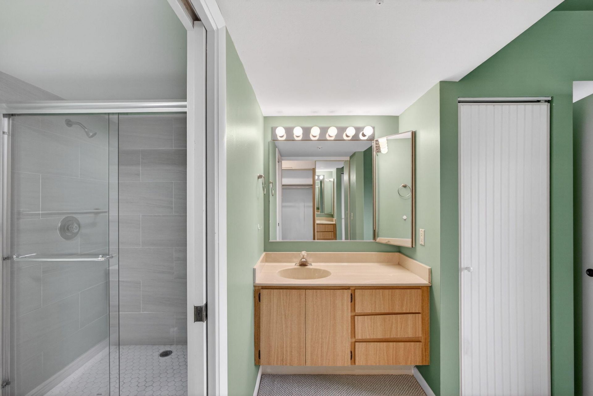 601 Seafarer Circle, Unit 504, Jupiter, FL 33477 Photo