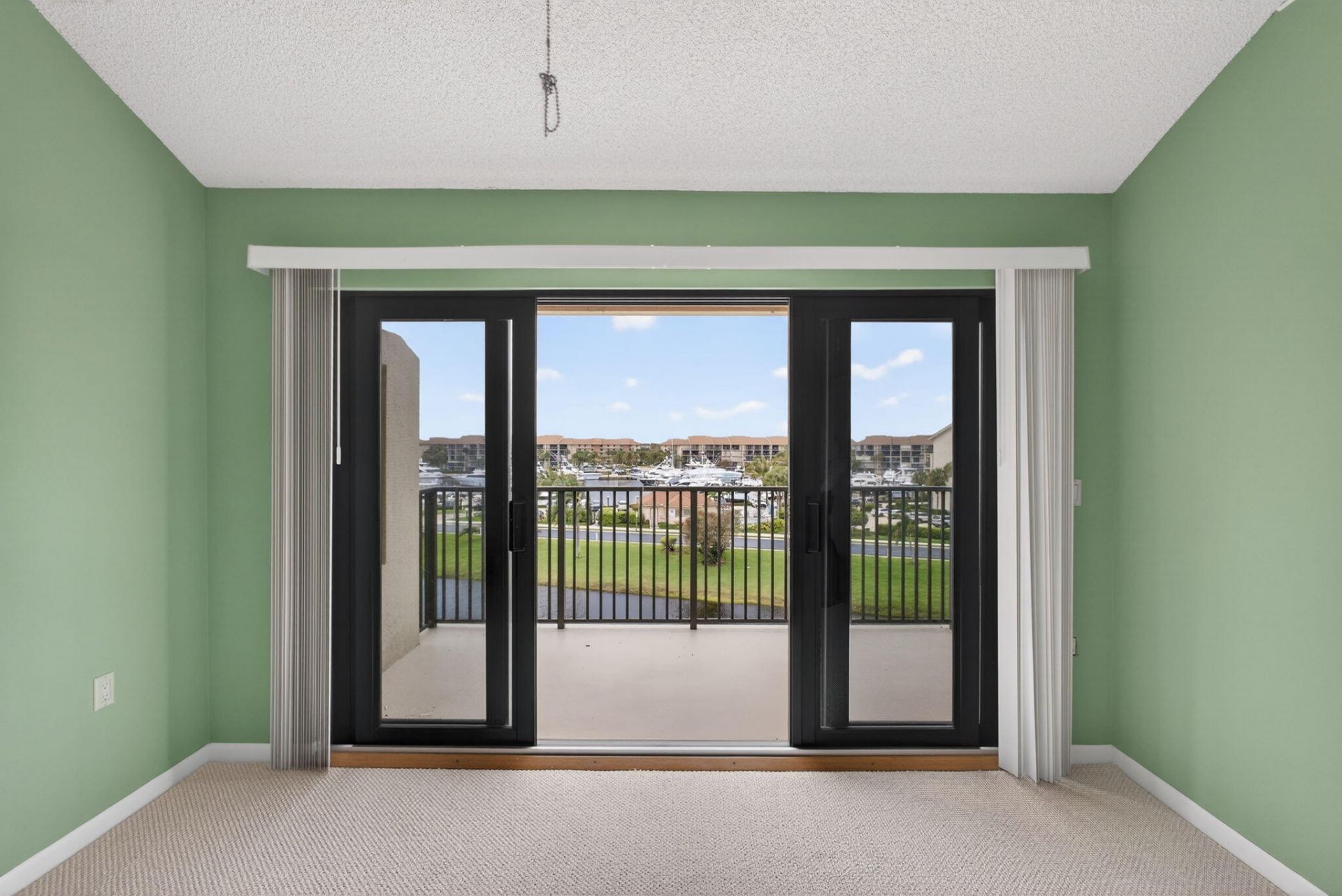 601 Seafarer Circle, Unit 504, Jupiter, FL 33477 Photo