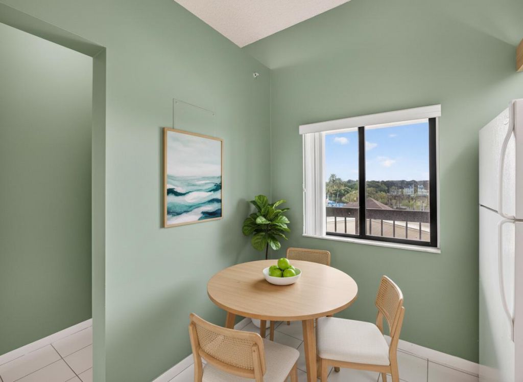 601 Seafarer Circle, Unit 504, Jupiter, FL 33477 Photo