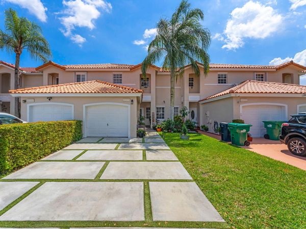 13860 SW 102nd Terrace, Miami, FL 33186