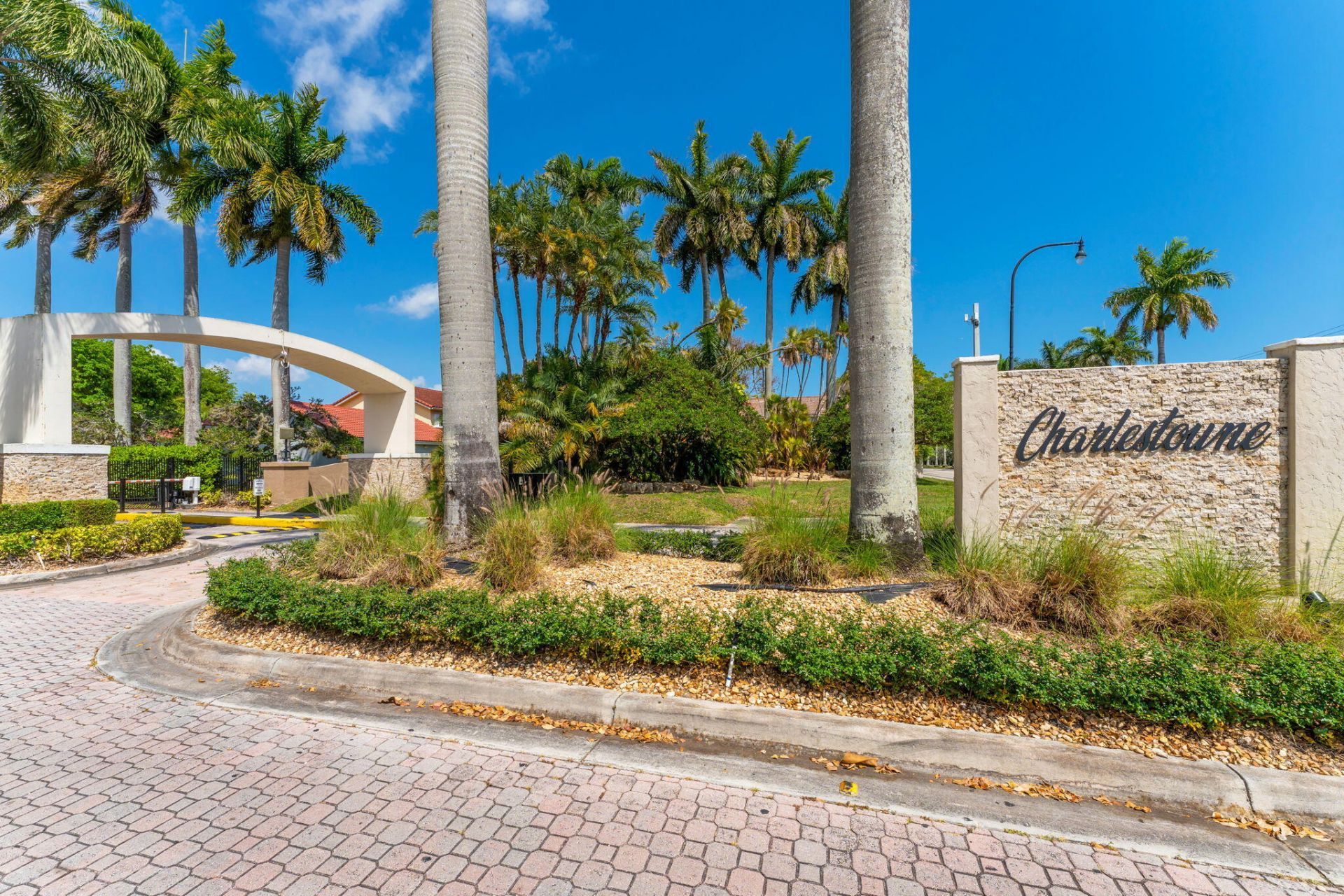 13860 SW 102nd Terrace, Miami, FL 33186 Photo