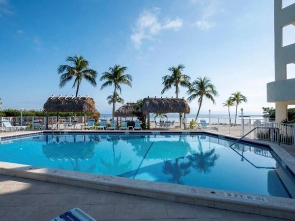 200 Wrenn , Unit 502, Plantation Key, FL 33070