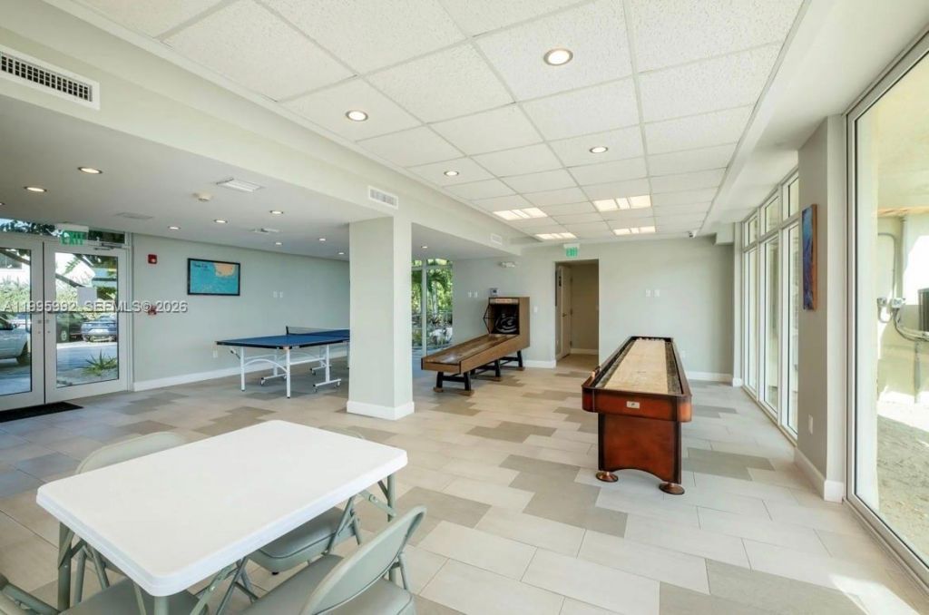 200 Wrenn , Unit 502, Plantation Key, FL 33070 Photo