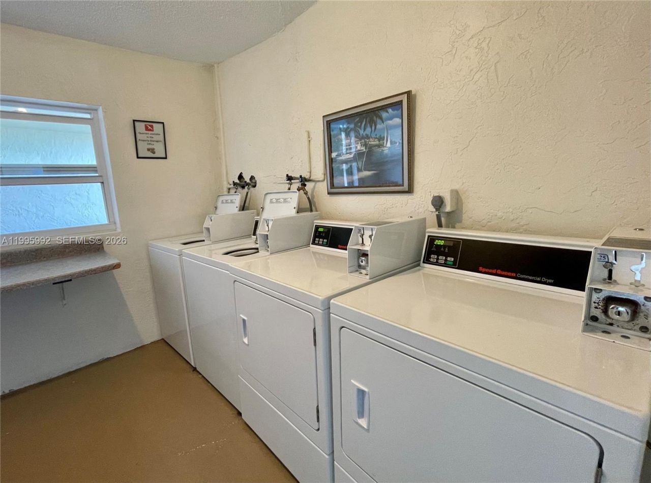 200 Wrenn , Unit 502, Plantation Key, FL 33070 Photo