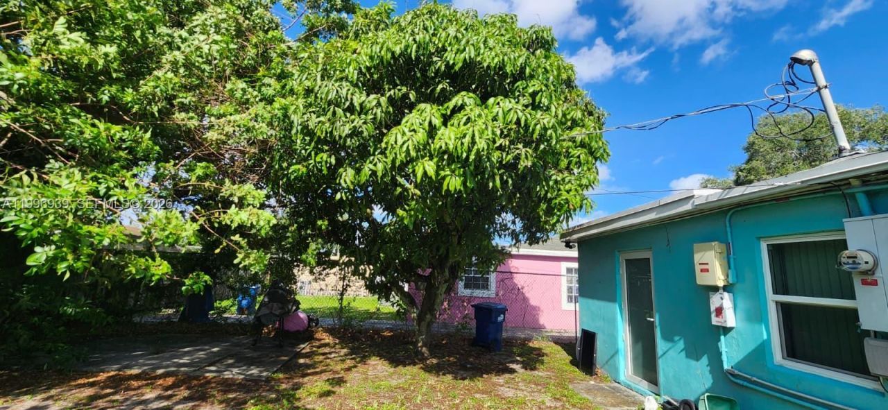 2530 NW 152nd St, Miami Gardens, FL 33054 Photo