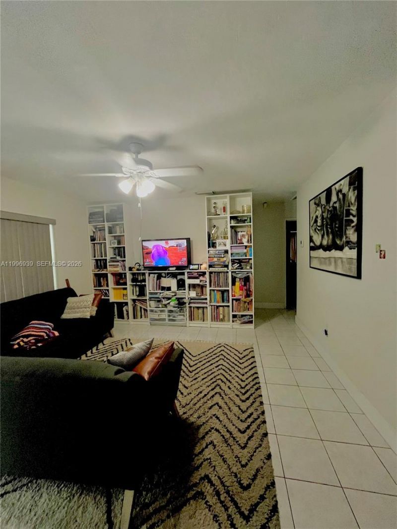 2530 NW 152nd St , Miami Gardens, FL 33054 Photo