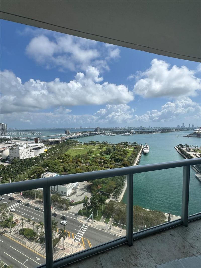 888 Biscayne Blvd, Unit 2211, Miami, FL 33132 Photo