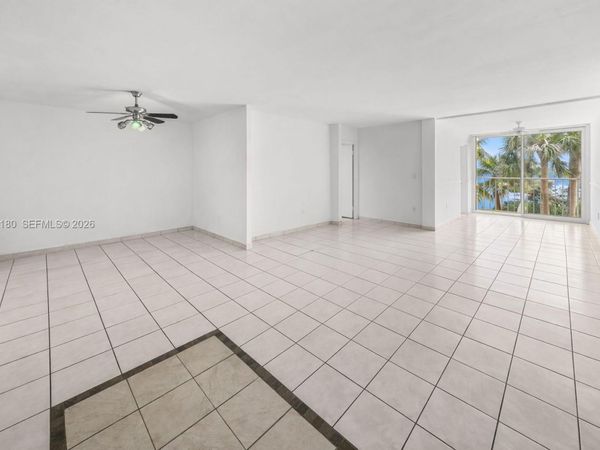6450 Collins Ave, Unit 205, Miami Beach, FL 33141