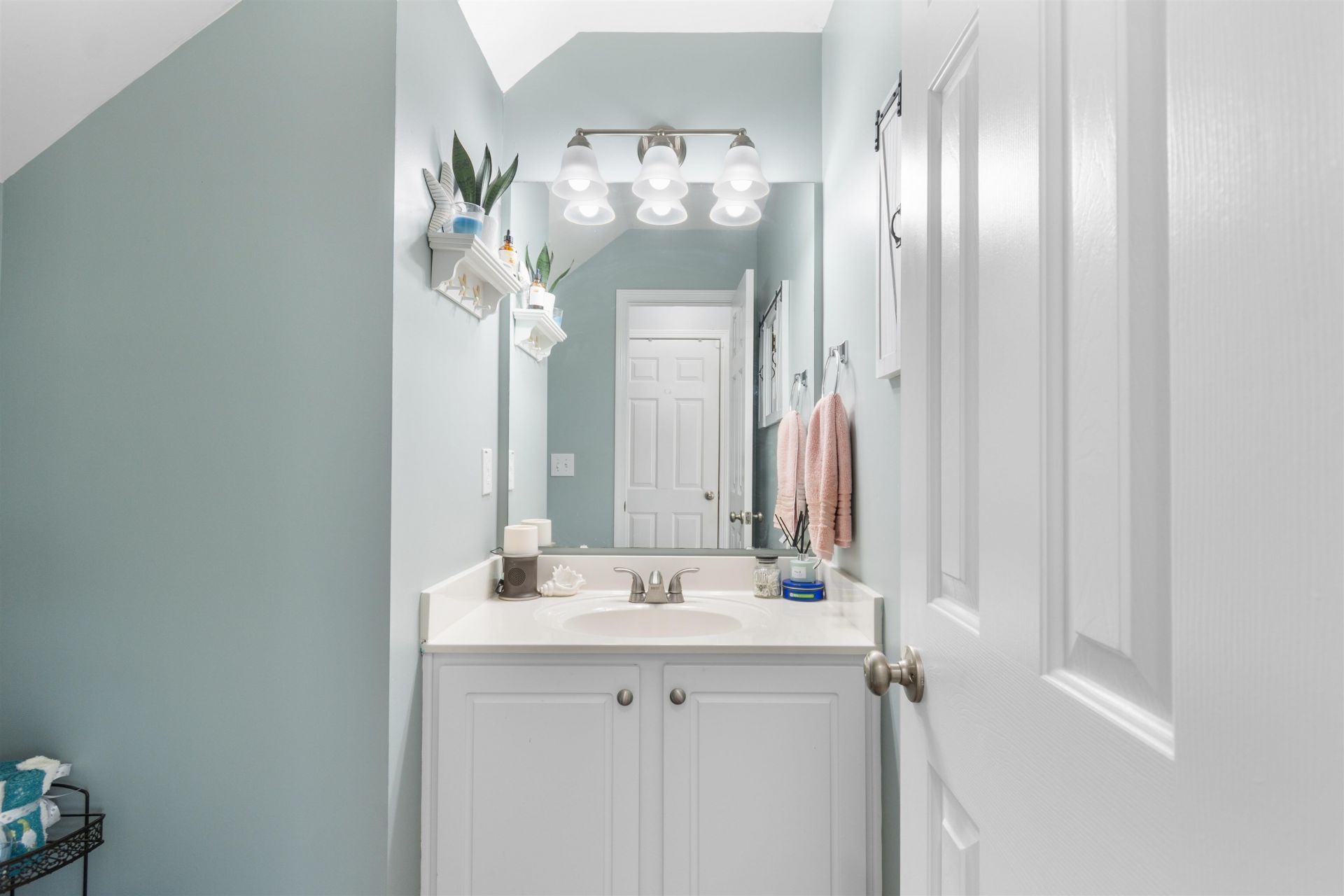 161 Barclay Dr.  Photo 23